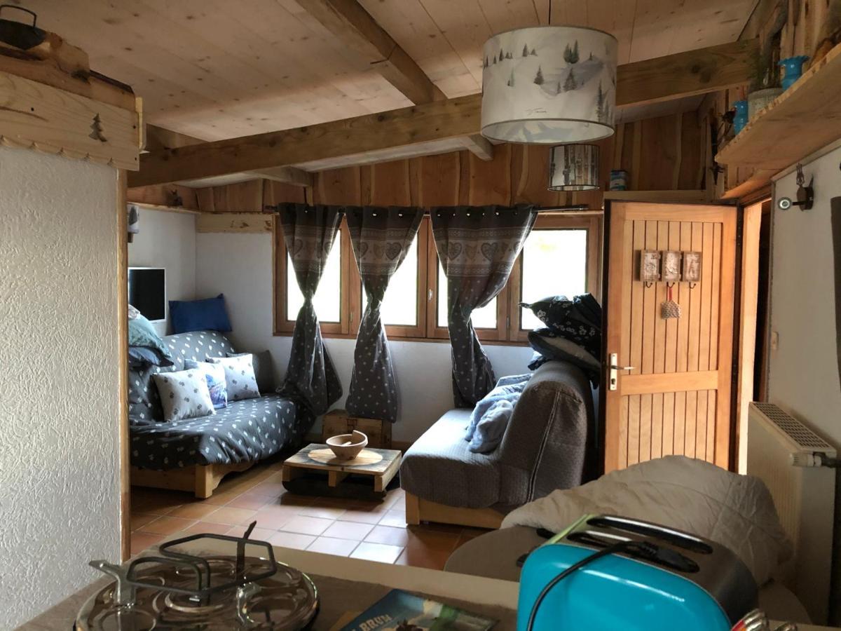 Le Chalet De La Goutte Saint-Appolinaire  Exterior foto
